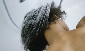 Should I shampoo every day