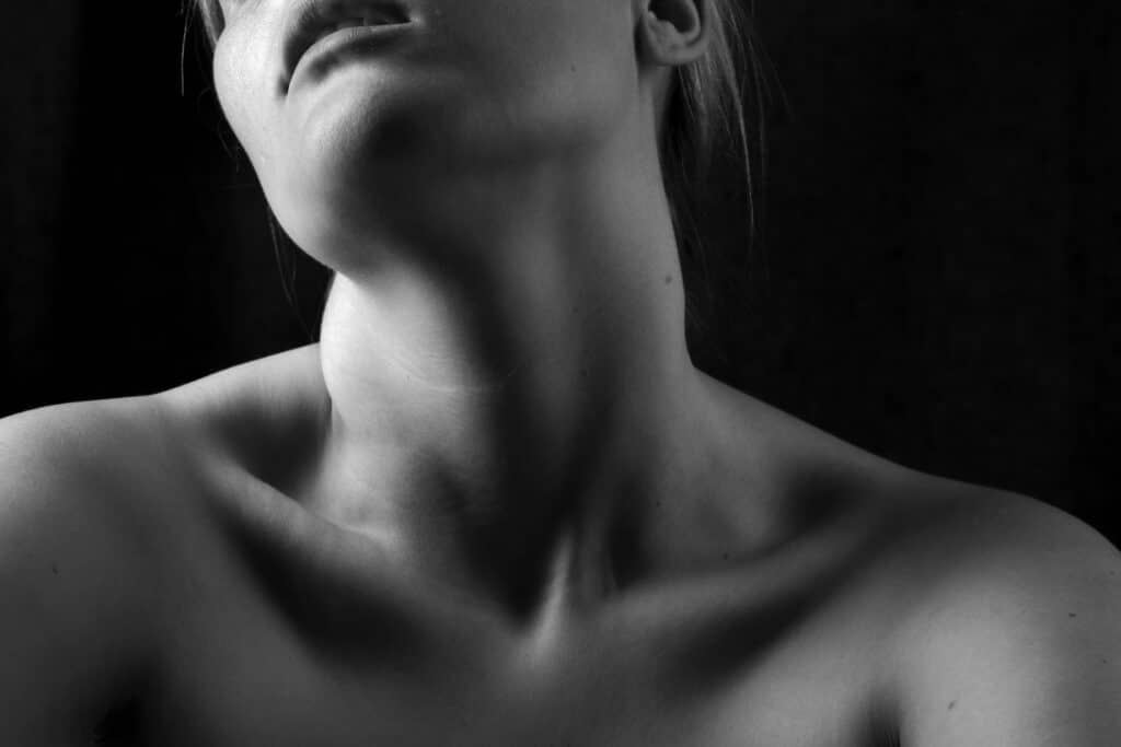 5 Causes of Dark Neck - Aglow Dermatology