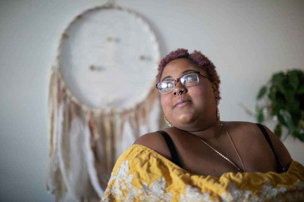 obesity and skin conditions as repreosented by a woman